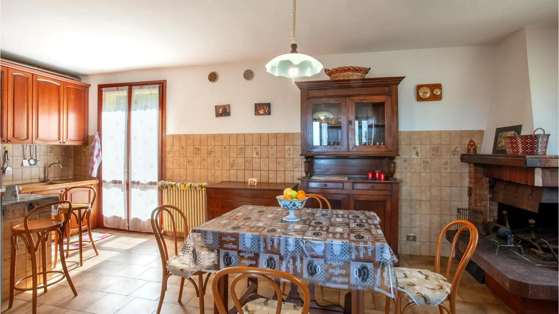 Lovely Home In Poggio Torriana With Kitchen